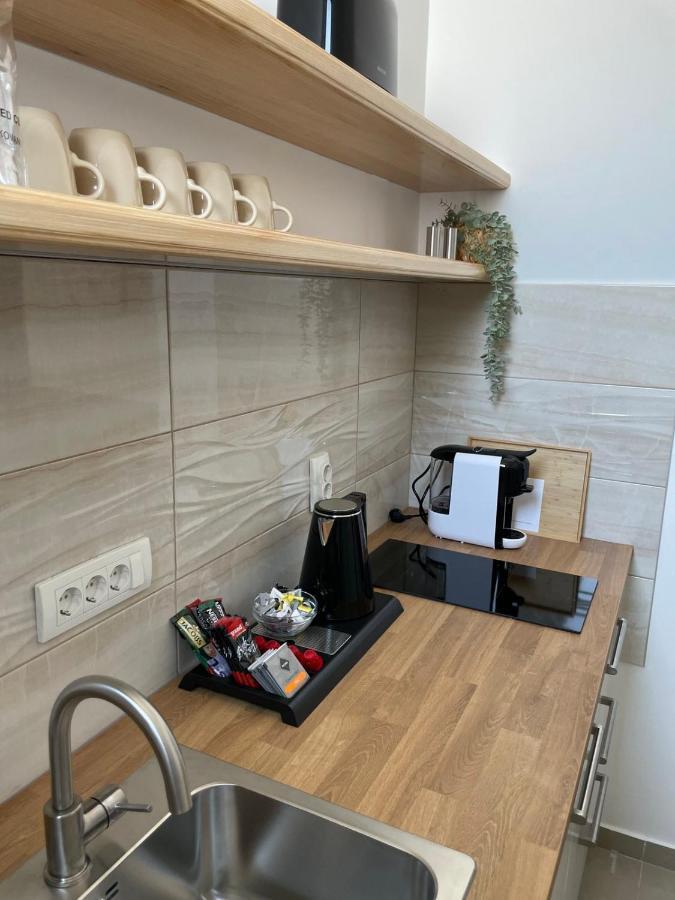 Morpheus Apartmani Sremska Mitrovica Exterior foto