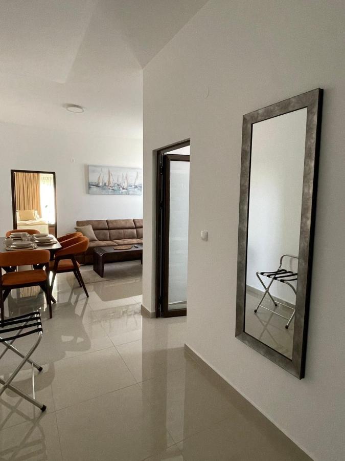 Morpheus Apartmani Sremska Mitrovica Exterior foto