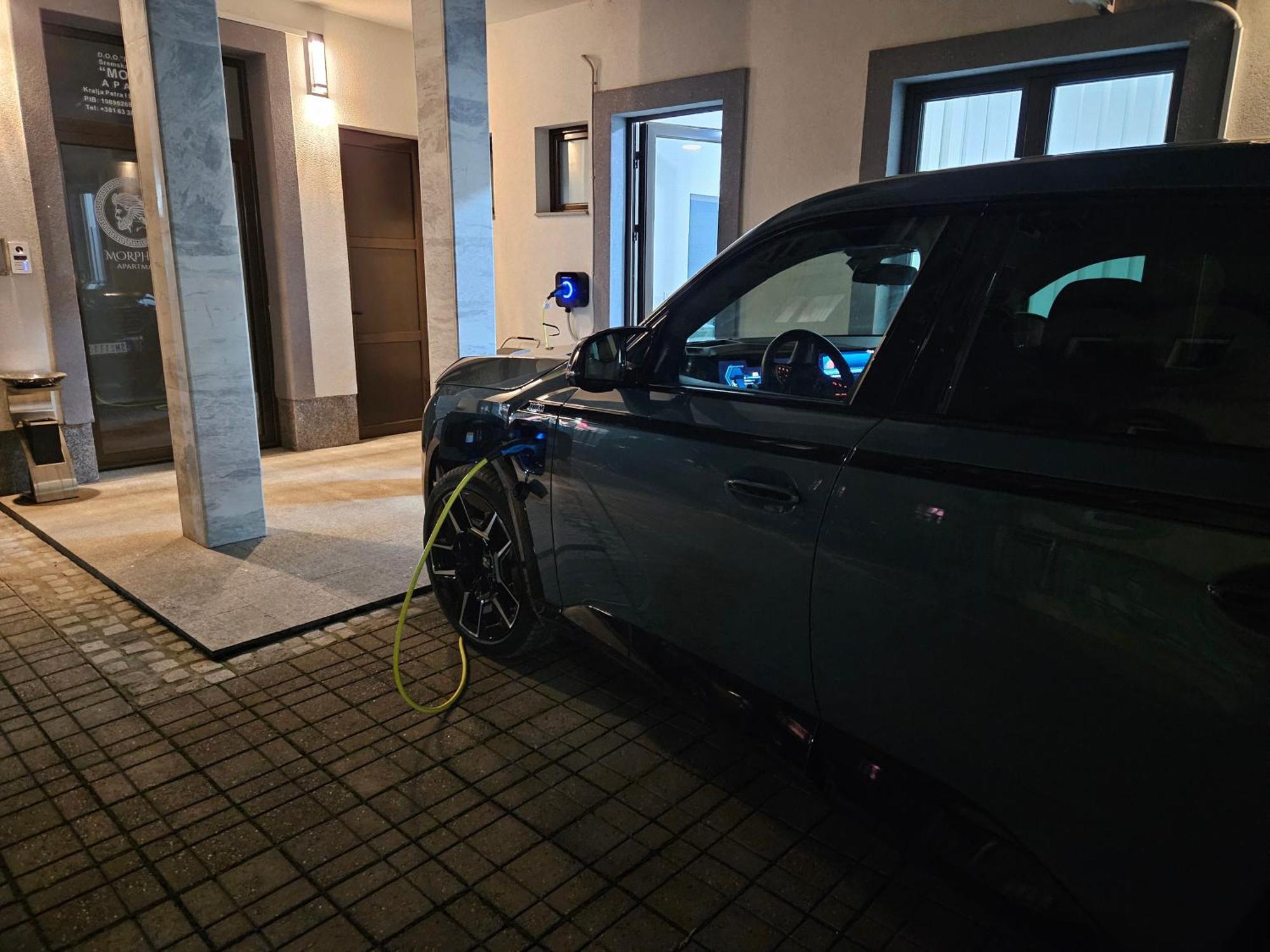 Morpheus Apartmani Sremska Mitrovica Exterior foto